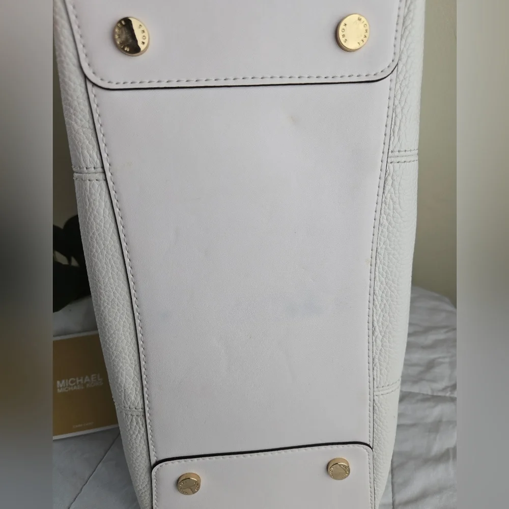 Michael Kors Gramercy Large Pebble Leather White Satchel